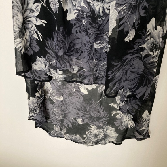 Summer floral high-low strapless dress - Picture 6 of 7